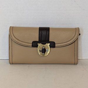 Etienne Aigner NWT Newbury Sand & Brown Leather Clutch Organizer Wallet